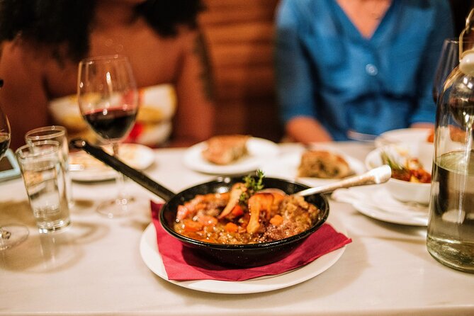 Barcelona Gothic Quarter Tapas & Taverns Food & Wine Tour - Why the Gothic Quarter Works So Well for Tapas
