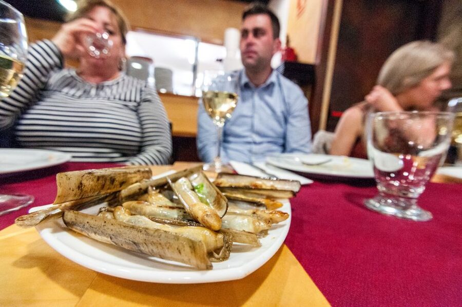 Barcelona Gourmet Food & Wine Tour with Local Expert - Price and Value: Why $135 Can Make Sense for Barcelona