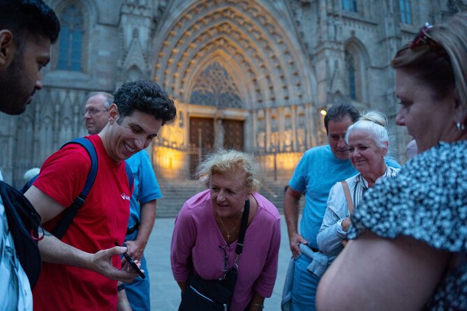 Barcelona Old Town Tapas Tour: Vermouth, Bites & Hidden Gems - The guides: where the fun and history actually come from