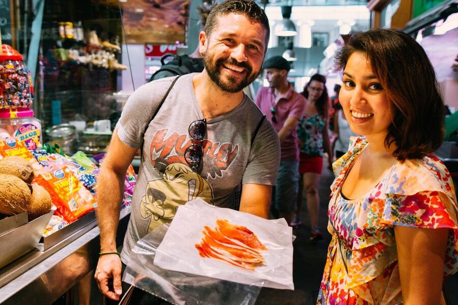 Barcelona: Private Food Tour – 10 Tastings with Locals - Vegetarians, first-day nerves, and what to tell your guide