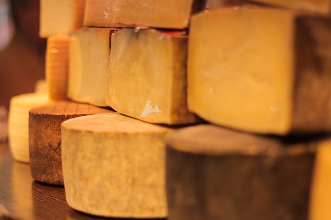 Barcelona Private Food Tour: Tapas, Paella & 8+ Food Tastings - Private tapas and paella, without the tourist-food chaos