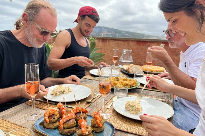 Barcelona: Rooftop Tapas & Sangria class with a Local Chef - Champagne, Sangria, and How the Drinks Fit the Food