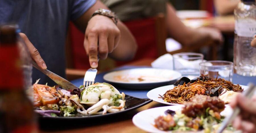 Barcelona: Secret Food Tour - Entering Born and Barceloneta by Food, Not Sights