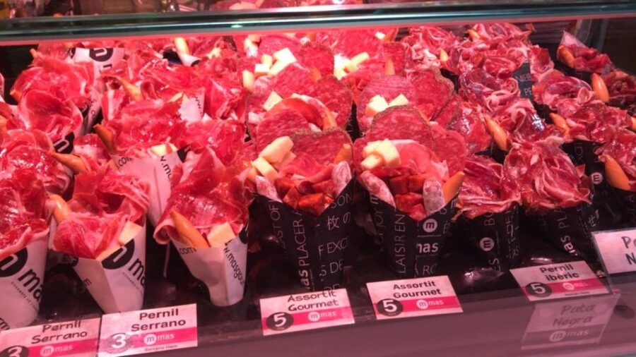 Barcelona: Street Food & Sightseeing Tour with Local Market - Dietary limits and who this tour works for