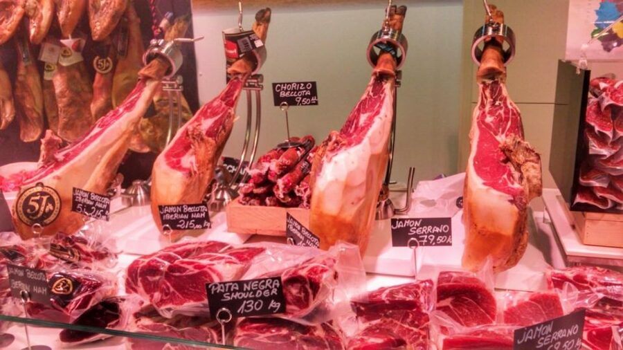 Barcelona: Street Food & Sightseeing Tour with Local Market - Who should book: first-timers, food lovers, and history walkers