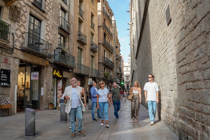 Barcelona Tapas and Wine Experience Small-Group Walking Tour - Walking the Route: Plaça Sant Jaume to Santa Maria del Mar (with El Born in Between)