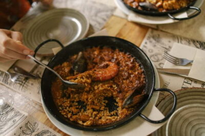 Barcelona: Tapas Food Crawl Walking Tour with Tastings - Price and Value: What $82 Covers in 2.5 Hours