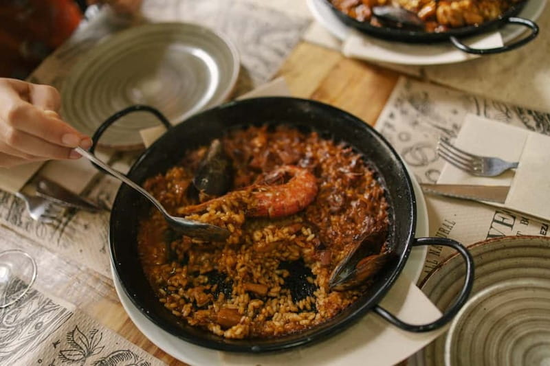 Barcelona: Tapas Food Crawl Walking Tour with Tastings - Price and Value: What $82 Covers in 2.5 Hours