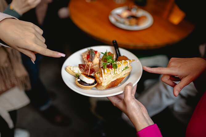 Barcelona Tapas Food Tour with Lunch or Dinner in El Born - Walking logistics: weather, shoes, and how to avoid a cranky evening