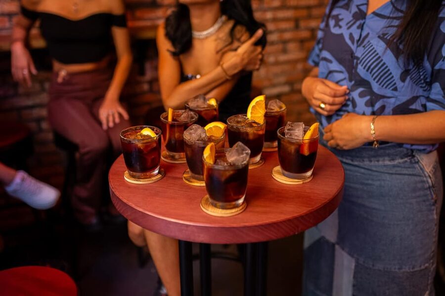 Barcelona: Tapas Tour with Food Tastings and Drinks - Meeting point at Correos y Telégrafos: start on time and save your energy
