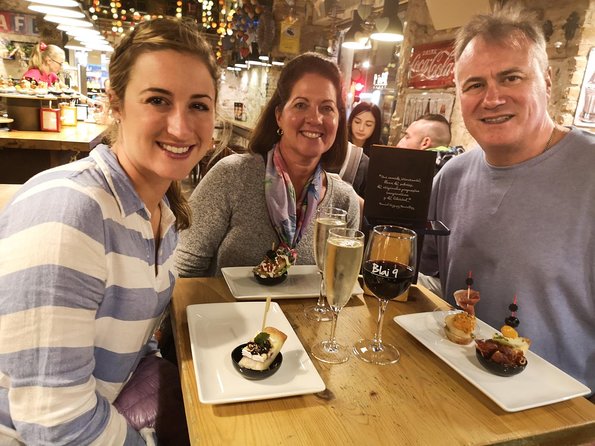 Barcelona Tapas & Wine Private Tour in Traditional Taverns - Stop 4: Carrer de Sant Pau with Catalan cava and the Penedès angle
