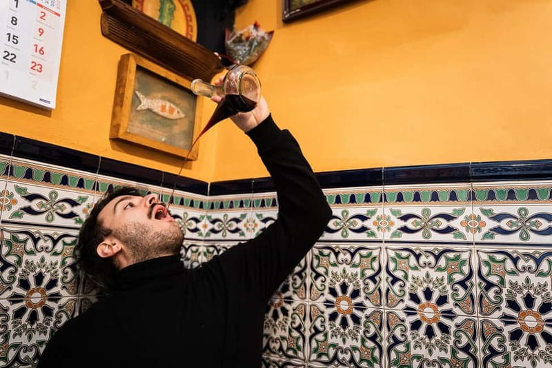 Barcelona: The Ultimate Local Tapas & Drinks Food Tour - Your Food Stops: From Bravas to Croquetas