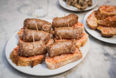 Barcelona: The Ultimate Local Tapas & Drinks Food Tour - Vermuteo in real life: the drinks stop you’ll feel in your walk