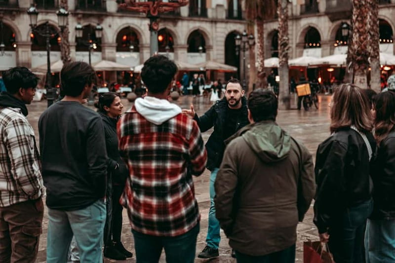 Barcelona: Tipsy Tapas & History Tour in the Gothic Quarter - Key things to know before you go