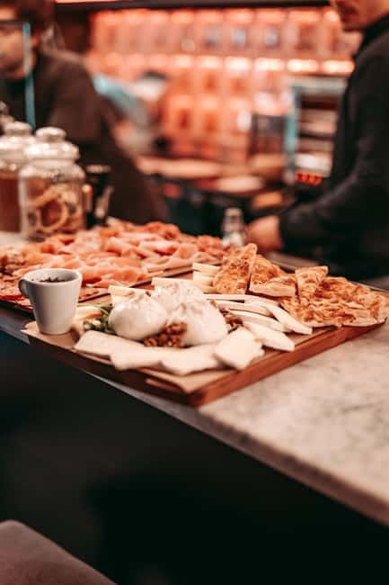 Barcelona: Tipsy Tapas & History Tour in the Gothic Quarter - Why This Gothic Quarter Tapas Walk Works for First-Timers