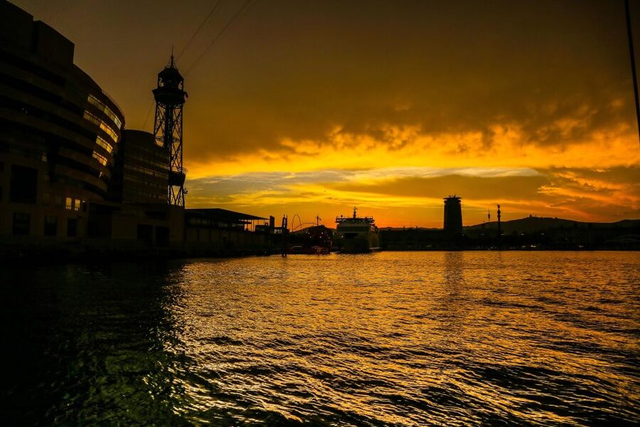 Barcelona: Unique Sunset Sailing Tour with Tapas & Open Bar - Who this tour fits (and who should skip it)