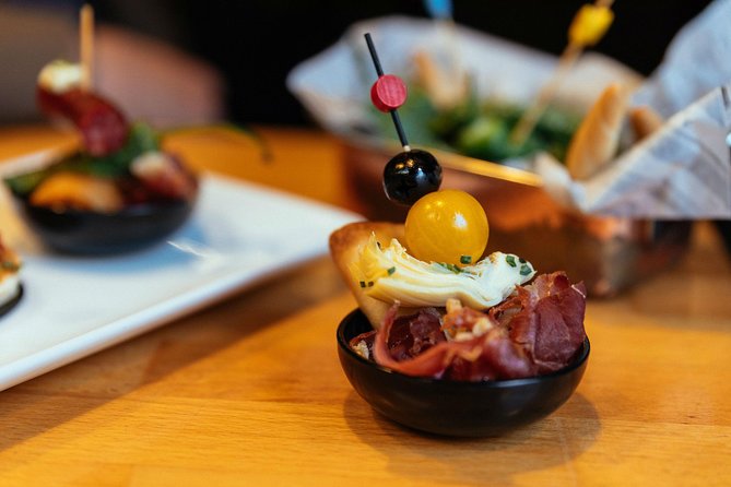 Barcelona With Locals: Wine and Tapas Private Tour - Key things that make this tour worth your time