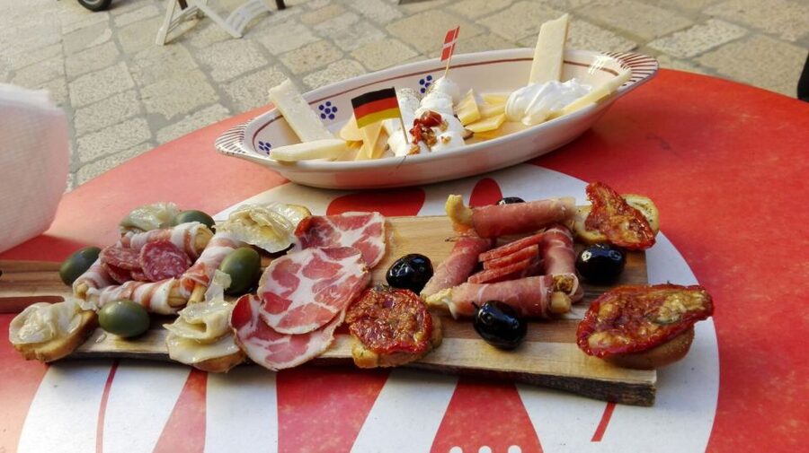 Bari: Rickshaw Street Food Tour - The short street-food bite that gets you rolling