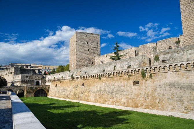 Bari’s Ultimate Street Food Tour - Small Group by Do Eat Better - Key highlights worth knowing before you go