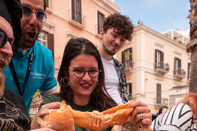 Bari Street Food Tour by Rickshaw - Where you start at Strada Vallisa (and how the tour flows)