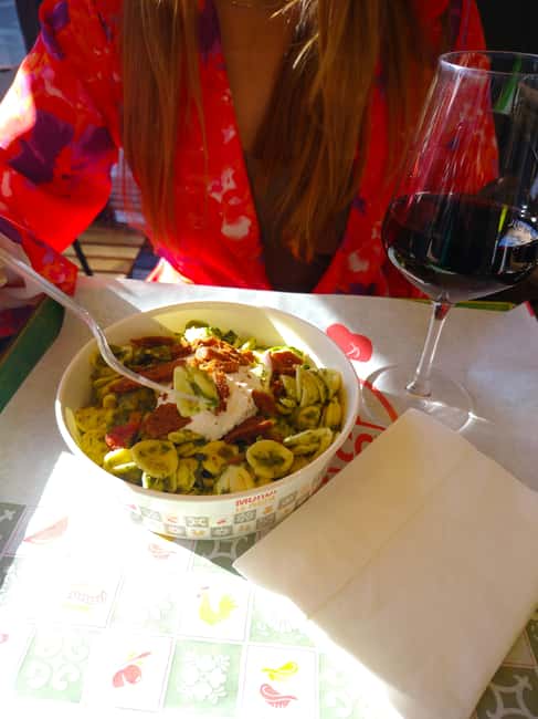 Bari: Street Food Walking Tour with Wine Tasting - Bari Vecchia in 2.5 Hours: A Smart Way to Get Your Bearings