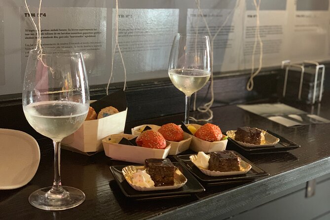 Basque Best Bites - #1 Food & Wine tour of Bilbao - Bilbao’s Story While You Walk: Old Town, Nervión Views, and Hidden Corners