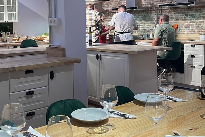 Basque Pintxos and Tapas Cooking Class in Bilbao - Where this Bilbao evening fits in