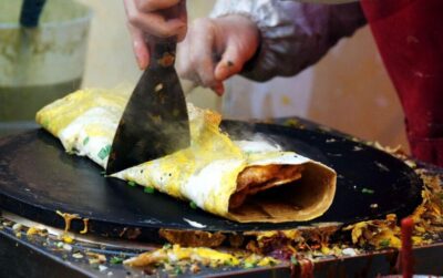 Beijing: Hutong Culinary Walking Tour with 15+ Tastings - Hutong alley walking: what the etiquette lessons really do