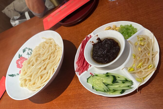 Beijing Walking Food Tour with a Local Friend - Why Dongsi Hutongs fit a food tour better than main streets