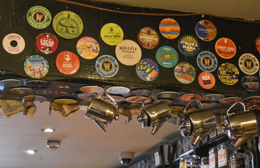 Belfast: Food Tour with 10+ Tastings of Bread, Beer, Seafood - The Hearty Middle: Irish Stew and Comfort-Food Pairings