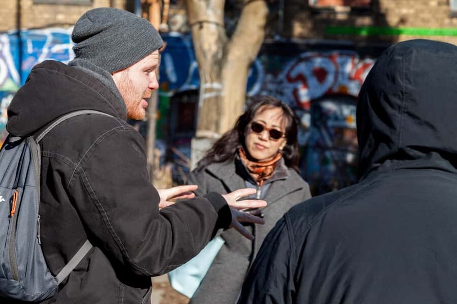 Berlin: Downtown Food Tour with 8 Authentic Local Tastings - Hidden Courtyards and Street Art: Why the Walk Matters as Much as the Food