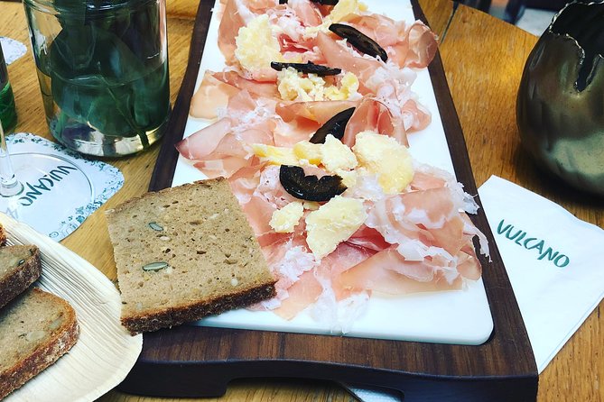 Best of Food Tour Vienna - A 2½-Hour Vienna Food Tour That Starts With Bread and Ends With Wine