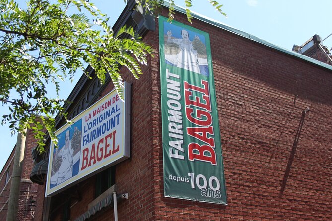 Beyond the Bagel: Montreal Jewish Food Walking Tour - The walking pace, rest stops, and why outdoor seats show up