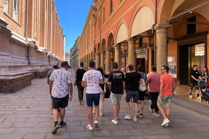 Bologna: Walking Food Tour and Highlights with a Local Guide - The Bakery Stop and the Sweet Reset