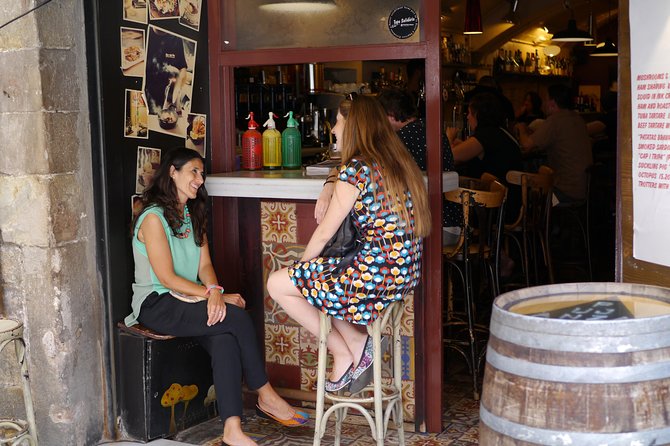 Born to Eat: Gourmet Tapas & Wine Small Group Tour in Old Barcelona - Cava Tasting at a Traditional Bodega: How to Make It Enjoyable
