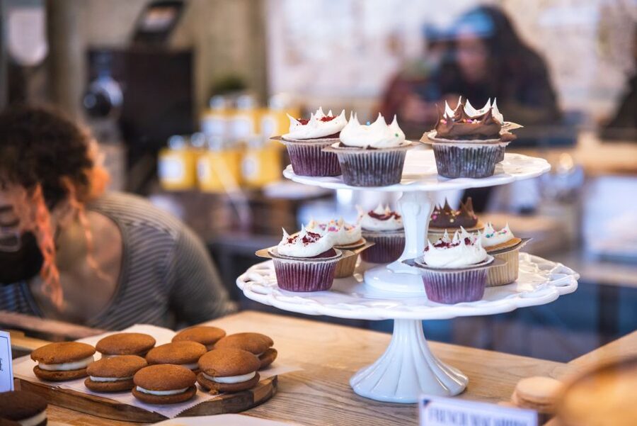 Brooklyn Food Tour: Heights, DUMBO & Bridge Views - Guides, Pacing, and Why the Best Ones Make It Feel Personal