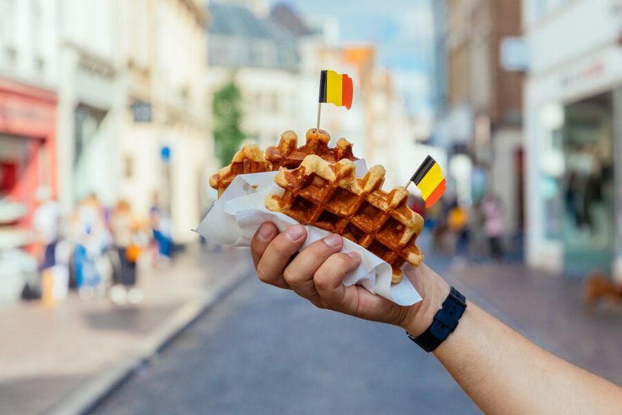 Bruges: Private Food Tour – 10 Tastings with Locals - Key Things You’ll Notice on This Bruges Food Tour