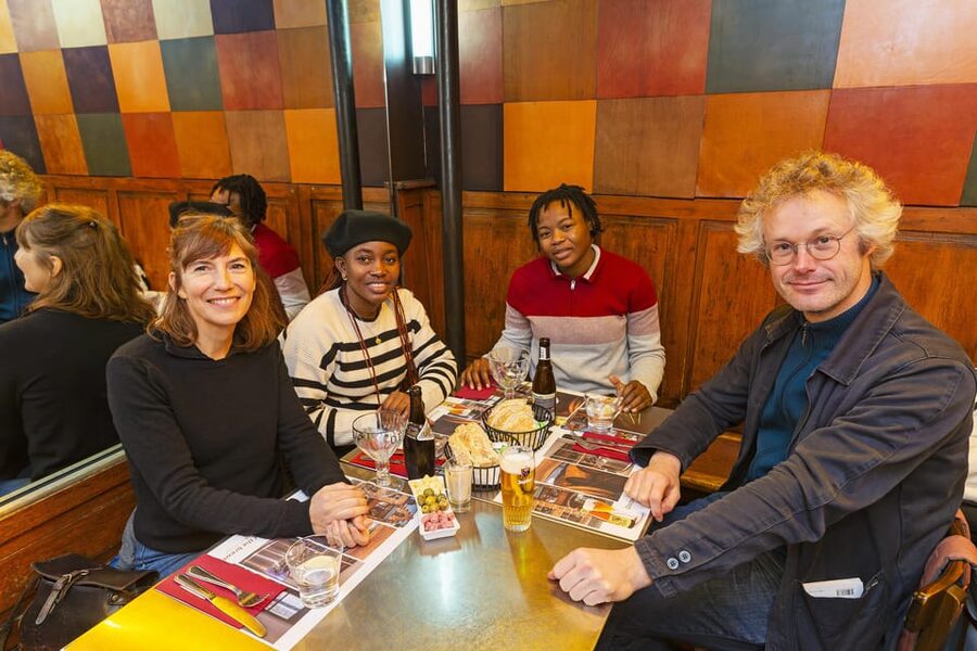 Brussels Food Tour: Main Dish, Beer, Waffle & Chocolate - Main dish payoff: boulette with Belgian fries
