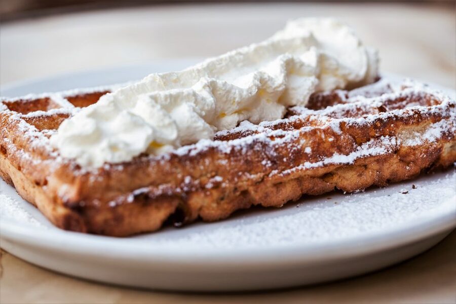 Brussels: Walking Food Tour with Chocolate, Beer, & Waffles - Grand’Place Meet-Up and the Smart Way the Tour Gets You Oriented