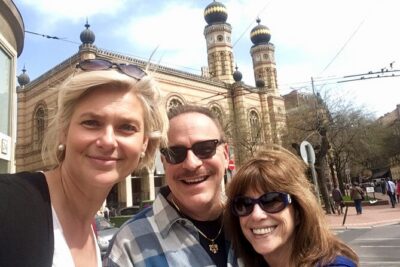 Budapest Food Tasting Tour with Nelli & her local guides - Stop 1 at Central Market Hall: your 1.5 hours of Hungarian flavors