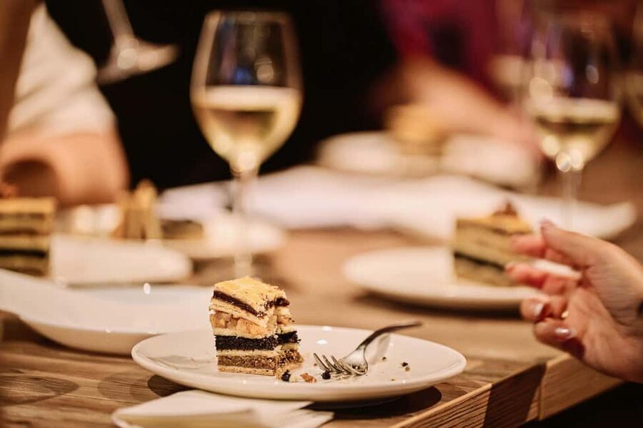Budapest Guided Food Tour with Drinks Included - Group pace, timing, and what to bring