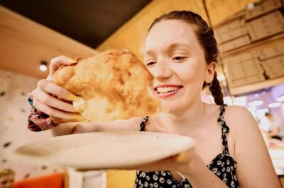 Budapest: Guided Food Tour with Wine, Beer, and Shots - Starting at Kazinczy Street Synagogue: the fast-track to Hungarian-Jewish food