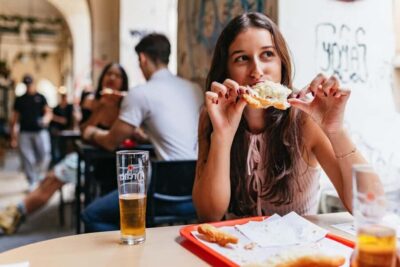 Budapest: Guided Foodie Walking Tour with Food and Drinks - Jewish Quarter Walking Tour: Grit, Glamour, and Jewish Food Roots