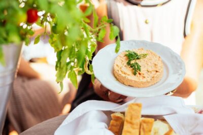 Budapest: Private Food Tour – 10 Tastings with Locals - Ten tastings in 3 hours: what that really means for your appetite