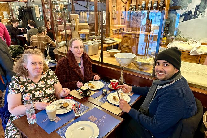 Budapest Street Food Tour with Local Snacks, Dessert and Beer - Walking pace, small groups, and how hungry to arrive