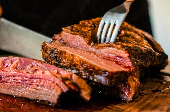 Buenos Aires Food Tour: Local Dishes, Steak, Empanada & More - Pace, group size, and walking reality in Palermo