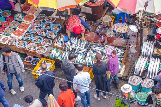 Busan history and market food tour with local chef - Stop 3: Bupyeong Kkangtong Market (1 hour) — A 100-Year-Old Food Scene