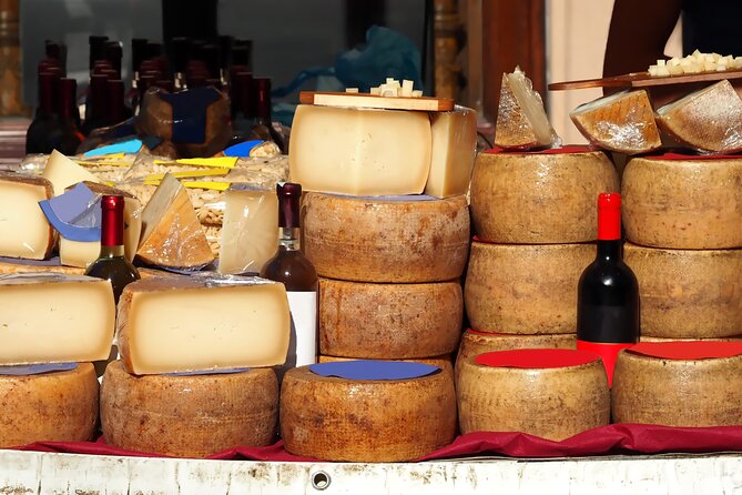 Cagliari: A Full Meal Sardinian Food Tour with Do Eat Better - Quick hits before you go