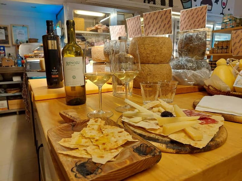Cagliari: Taste Sardinia with a Full Meal Food Tour - Why this Cagliari food tour fits your schedule