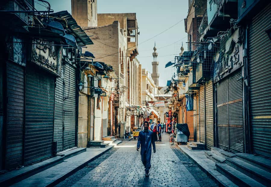 Cairo: Sunset Felucca Ride and Food Tour With Private Guide - Cairo or Giza Pickup and the Real Timing of a 5-Hour Evening